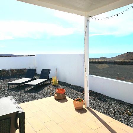Appartement Lanzarote Ocean Loft B à Tinajo Extérieur photo