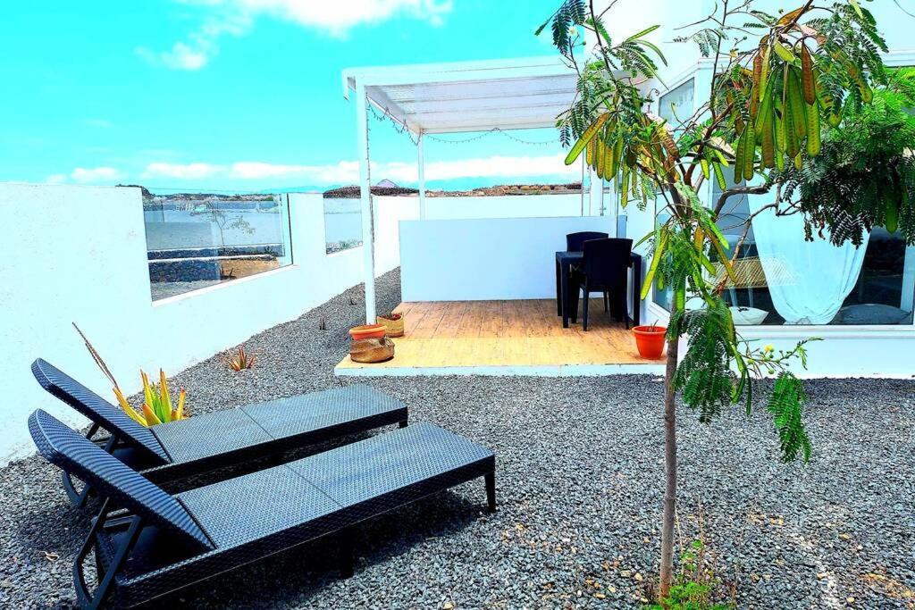 Appartement Lanzarote Ocean Loft B à Tinajo Extérieur photo