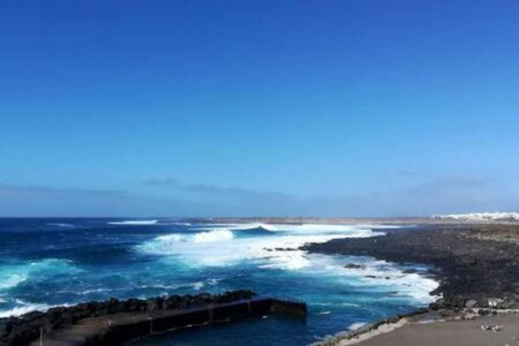 Appartement Lanzarote Ocean Loft B à Tinajo Extérieur photo